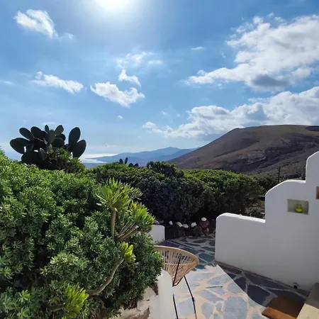 Casa de Férias Tabaiba Suites - Macaronesiahomes