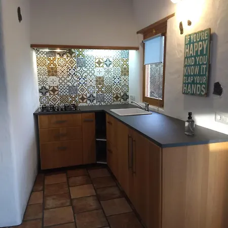 Tabaiba Suites - Macaronesiahomes * La Asomada (Lanzarote)